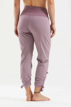Shop E9 Ilona